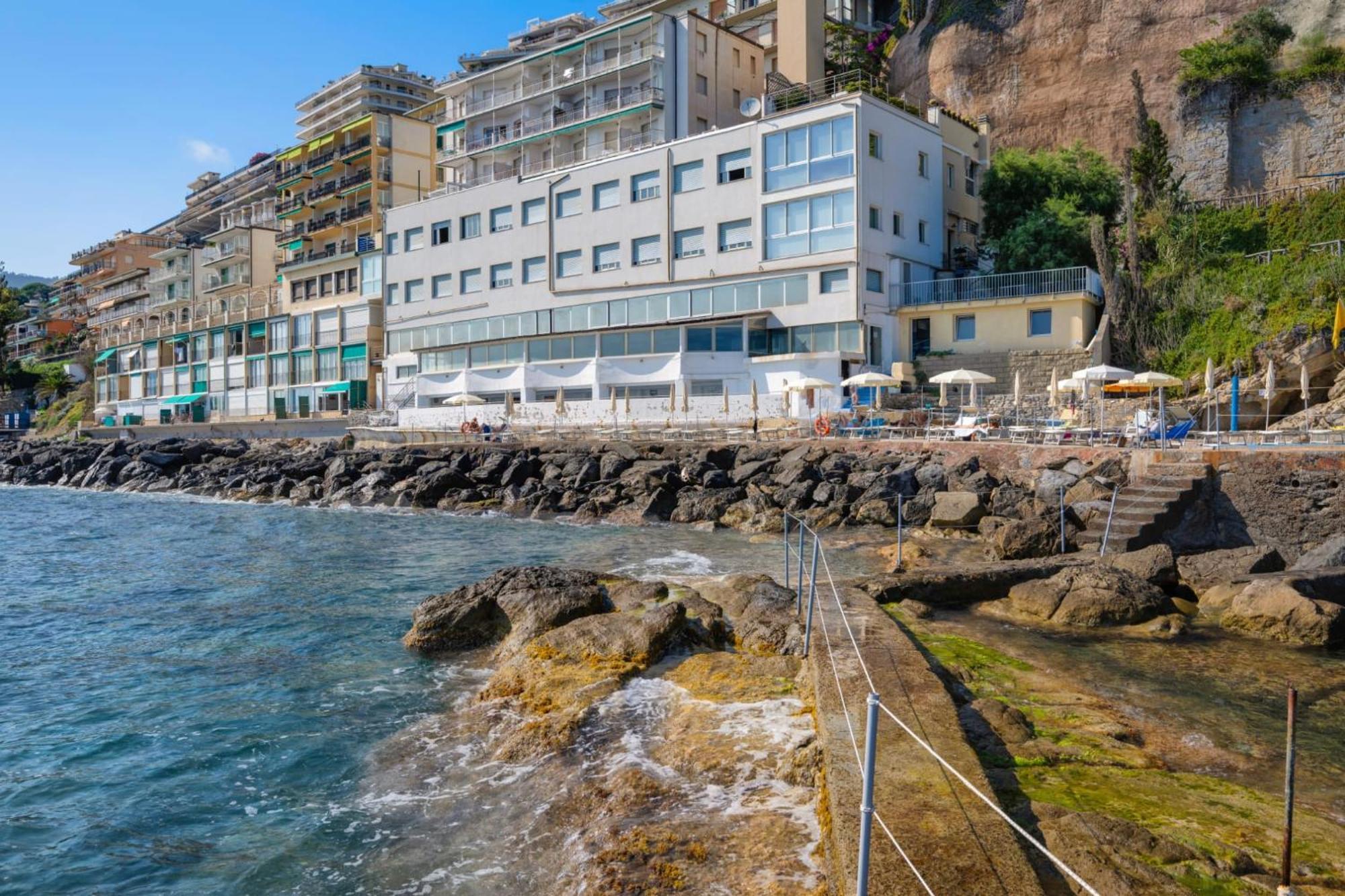 Hotel La Perla Del Capo Ospedaletti Exterior foto