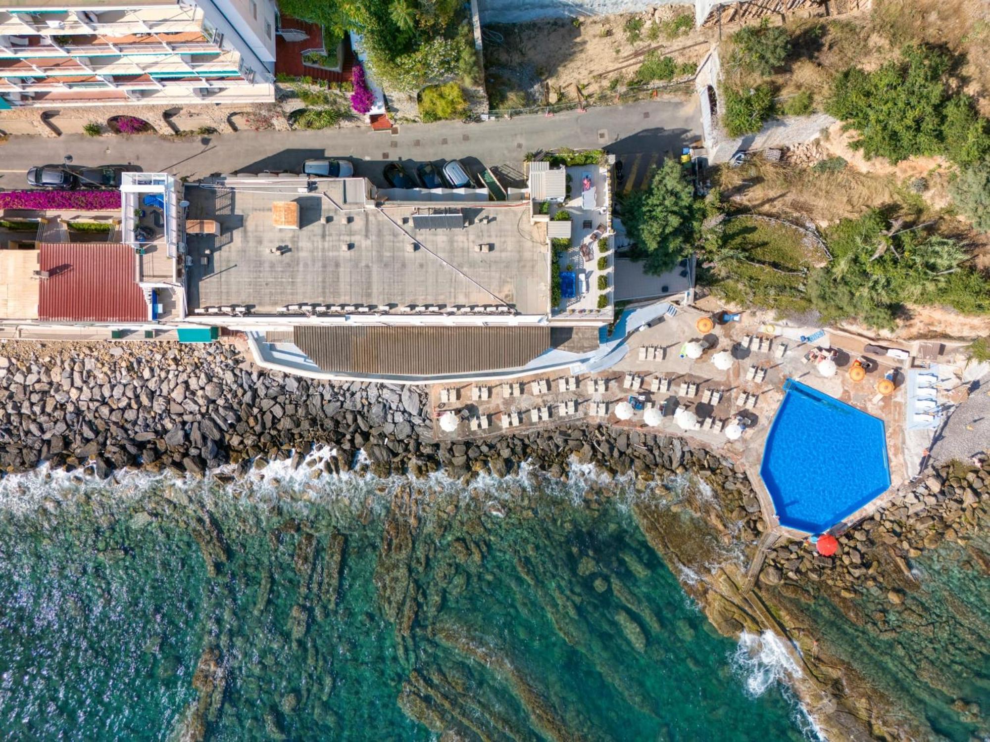 Hotel La Perla Del Capo Ospedaletti Exterior foto